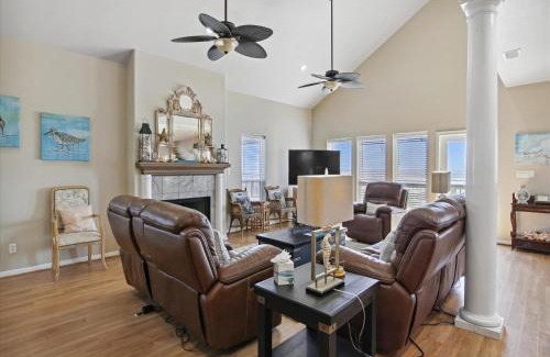 Galveston House | Bishops Beach