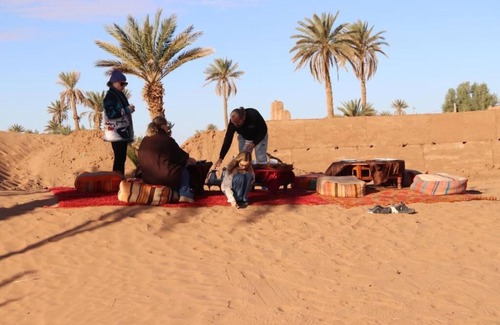 M'Hamid El Ghizlane Hotel | Bivouac joudour sahara