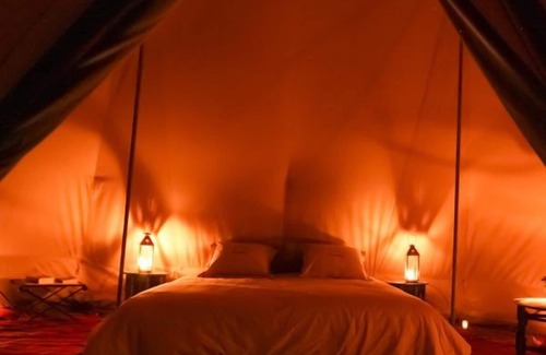 M'Hamid El Ghizlane RV Rental | Bivouac les Hommes Bleus exclusive camp