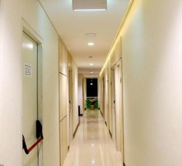 Manado City Centre Hotel | Biz Boulevard Hotel