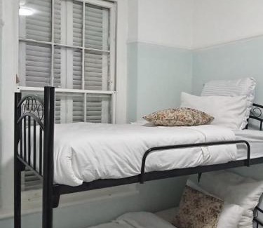 Bo'Kaap House | BKaap1 Queens and Kings Guest House