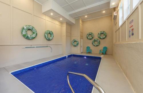 Caton House | Black Bear Splash cabin