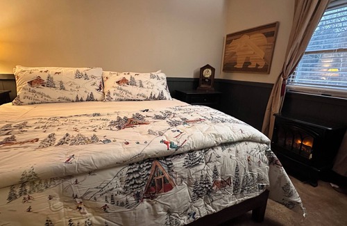 Montgomery Center Bed & Breakfast | Black Bear Suite - Amazing 2BR suite with deck overlooking the Trout River & only 7 minutes to Jay Peak Resort. With Breakfast Included!