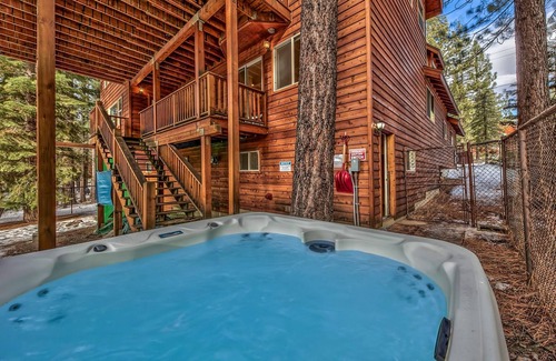 Montgomery Estates House | Black Bear Villa - large 4 BR, 4 BA, hot tub, incredible game room for kids