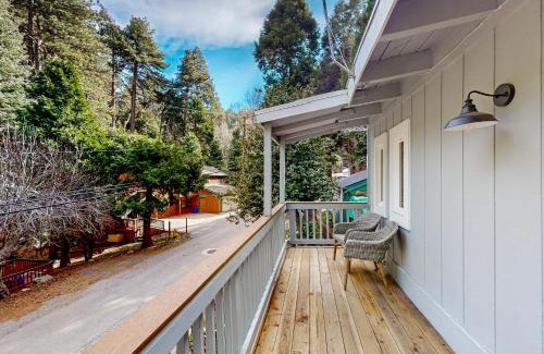 Arrowhead Villas House | Black Feather Lodge