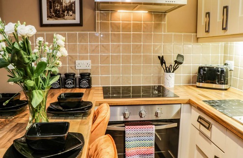 Whitby Cottage | BLACK GEM COTTAGE, pet friendly, character holiday cottage in Whitby