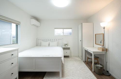 Yufuin Onsen Apartment | Black House