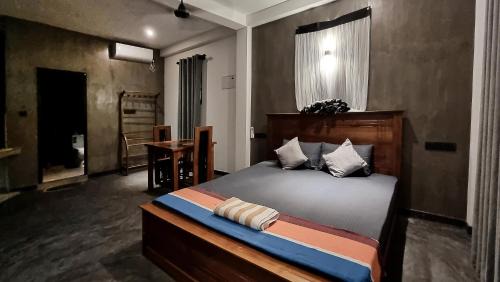 Thalaramba House | Black Pearl Apartments - with free snorkeling Mirissa
