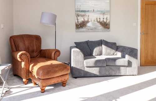 Morfa Bychan Apartment | BLACK ROCK FIRST FLOOR APARTMENT in Porthmadog