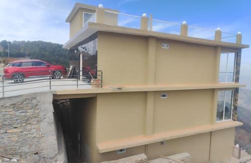 Khaprar Villa | Black Rose Mukteshwar Hill Top