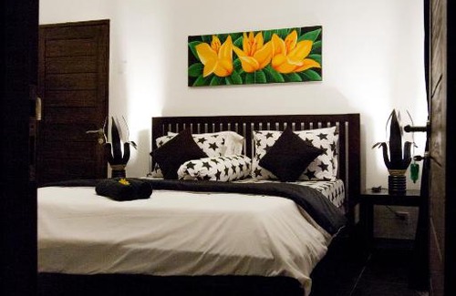 Gili Trawangan Resort | Black & White Cottages
