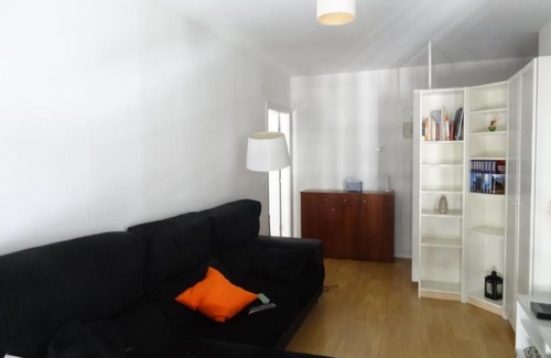 Falca Apartment | Black&White - Entrecampos