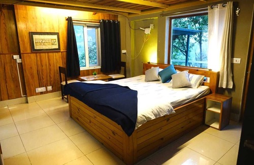 Bhimtal Hotel | Blackbird Cottage Bhimtal