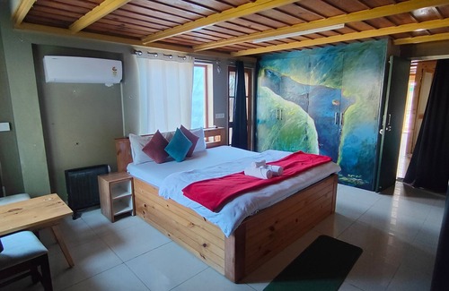 Bhimtal Hotel | Blackbird Cottage Bhimtal