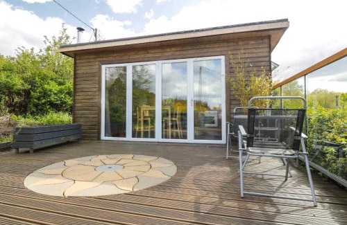 Glenboig House | Blackbrae Cabin