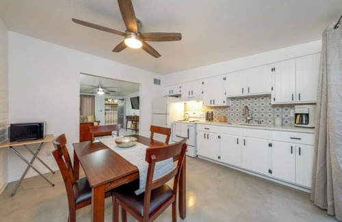 St. Francis Cabrini Apartment | Blacklidge B (Deepak & Jackie)
