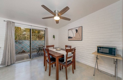 St. Francis Cabrini Apartment | Blacklidge B (Deepak & Jackie)