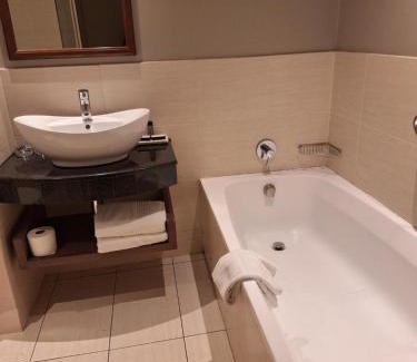 Newcastle Hotel | Blackrock Hotel