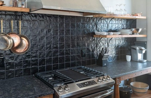 Belmont Apartment | Blacksmith Apartment| Lux Extended Stay in Belmont