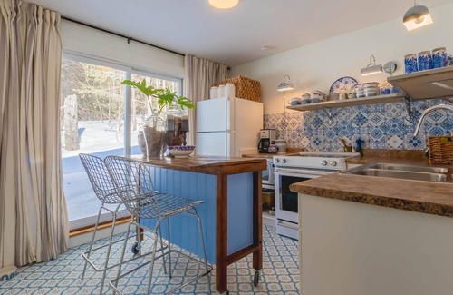 Utterson House | Blackwater Guesthouse in Muskoka