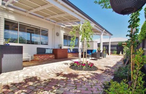 Healesville House | Blackwood House
