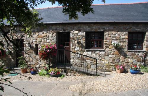 Llanrhidian Higher House | Blaen Cedi Cottages