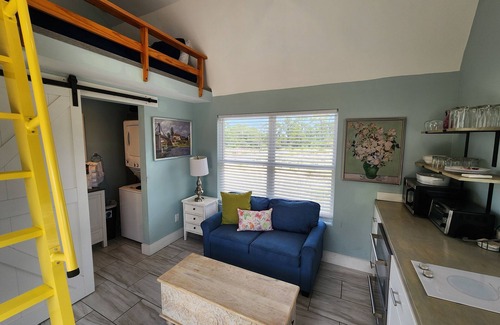 Fort Morgan Cottage | "Blanche's Boudoir"- A cozy cottage perfect for a couples retreat.