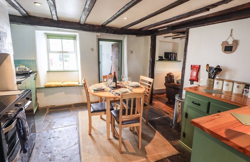 Threlkeld Cottage | BLEASE GARTH, pet friendly, character holiday cottage in Threlkeld