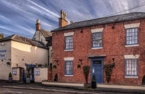Etwall Hotel | Blenheim House Hotel