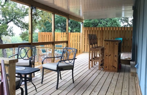 Bandera House | Blessed Bull @ the Creek