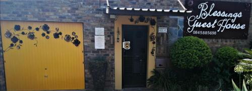 Newcastle Bed & Breakfast | Blessings Guesthouse