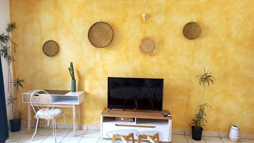 Centre-Ville Apartment | Bleu Azur 7