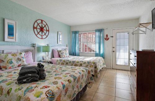 St. Pete Beach Hotel | Blind Pass Resort Motel