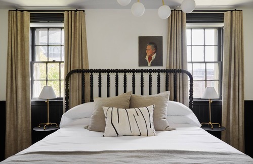 West End Bed & Breakfast | Blind Tiger Portland - Danforth Street.