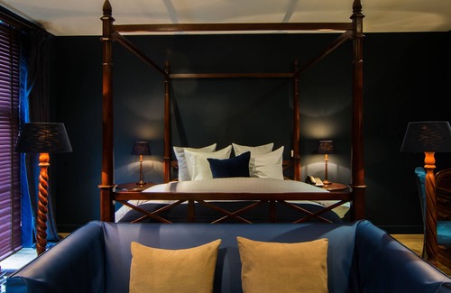 City Hotel | Bliss Boutique Hotel