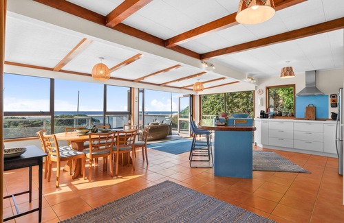 Mangawhai Heads House | Bliss on Breve - Large, spacious and comfortable home with views of the ocean and estuary