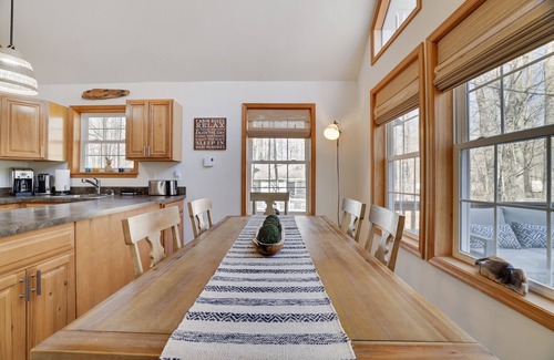 Thornhurst Ski Chalet | Blissful Bear@ Arrowhead Lake w/EV Charger