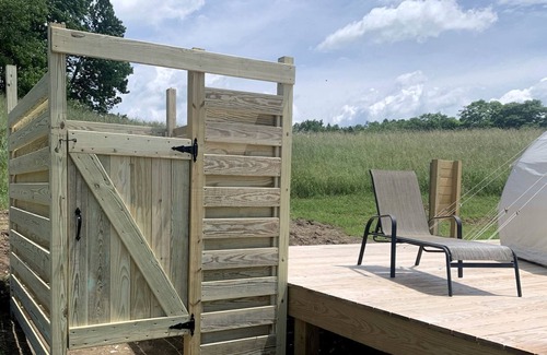 Conneaut Lake House | Blissful Bell Tent Oasis near Pymatuning Lake in Pennsylvania