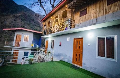 Sirala House | Blissful Mountain Kyarki