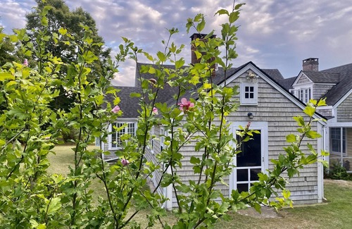 Wareham House | Blissful paradise on 11 acres with lovely views, private beach and tennis court