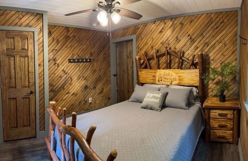 Tylersville House | Blitz Hollow Retreat Apt. near Trophy Fishing