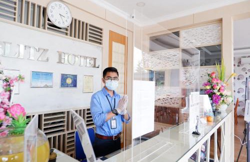 Batam Hotel | Blitz Hotel Batam Centre