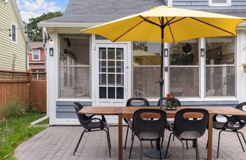Queens Square House | Blockmaker's House