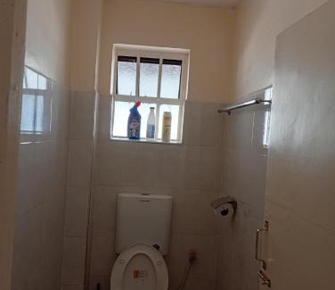 Ruiru Bed & Breakfast | Bloom suites