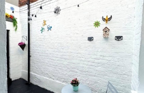 Belfast House | Bloom19 - 5mins from City Centre
