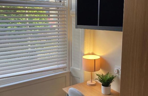 Lancaster House | 'Bloomfield' at stayBOOM