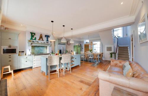 Braunton House | Bloomfield House