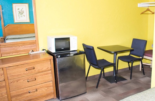 Bloomfield Hotel | Bloomfield Motel