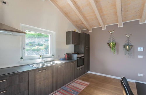 Aurogna Apartment | Blooms by the Lake by Rent all Como