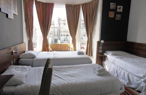 Newington House | Blossom Guest House